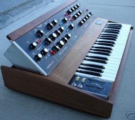 minimoog_small.JPG