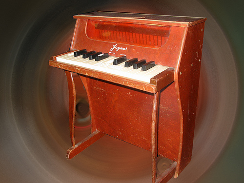 samantha_hunt_toy_piano_wfmu.jpg